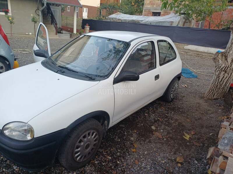 Opel Corsa B 1.2