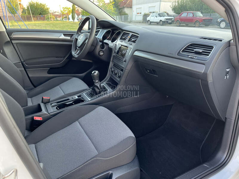 Volkswagen Golf 7 1.4 TGI