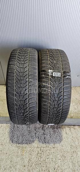 Hankook 215/55 R18 Zimska