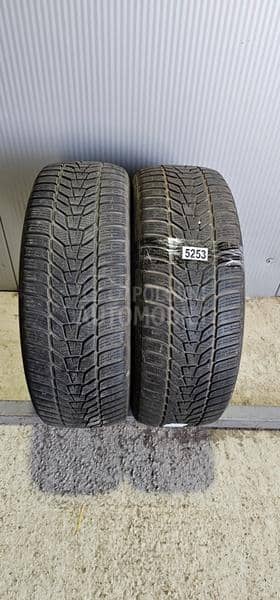 Hankook 215/55 R18 Zimska