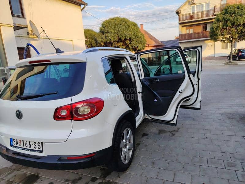 Volkswagen Tiguan 2.0tdi