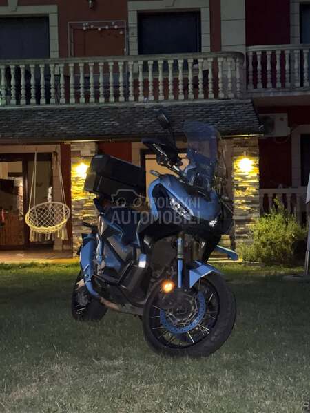 Honda x adv xadv