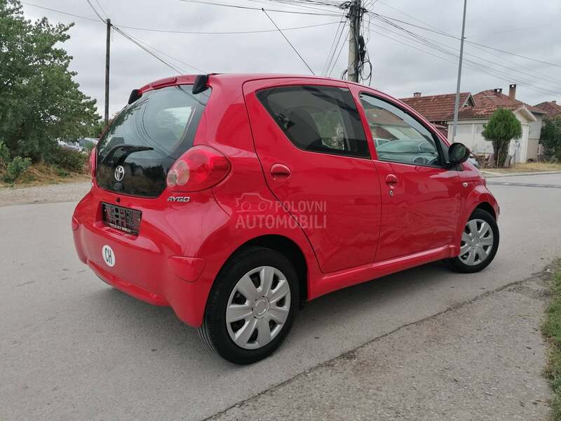 Toyota Aygo 1.0i COOL CH