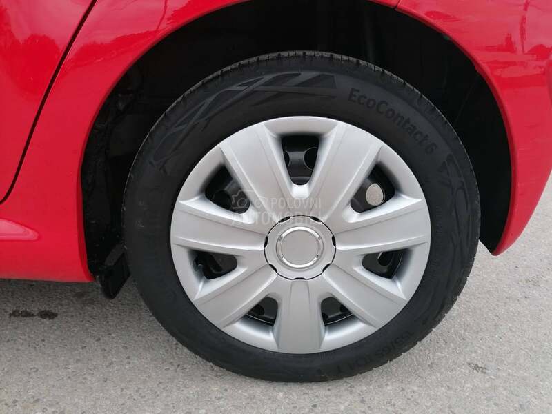 Toyota Aygo 1.0i COOL CH