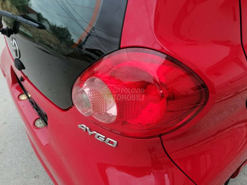 Toyota Aygo 1.0i COOL CH