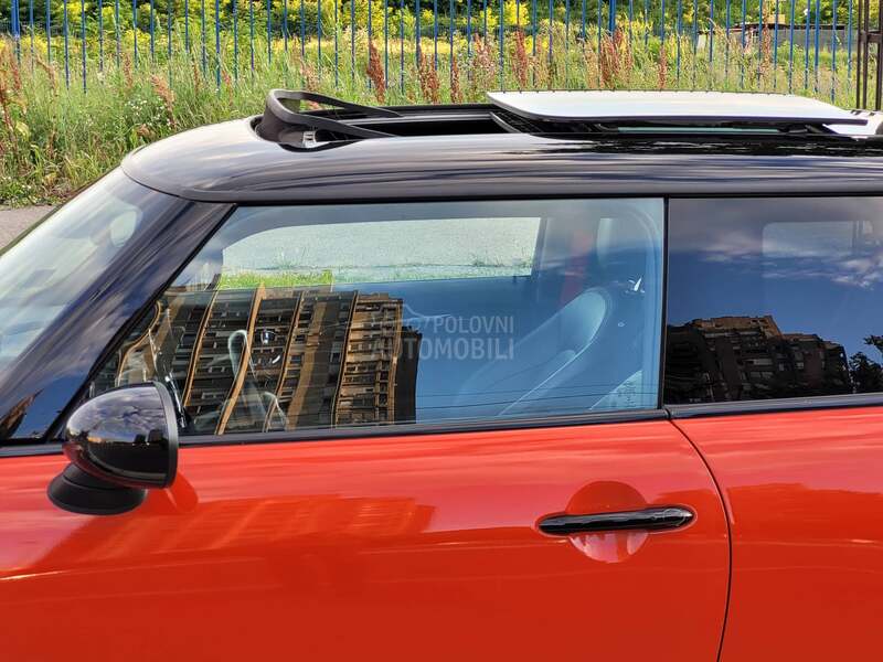 MINI John Cooper Works F56