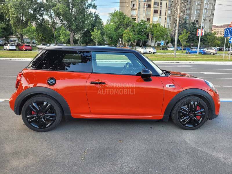 MINI John Cooper Works F56