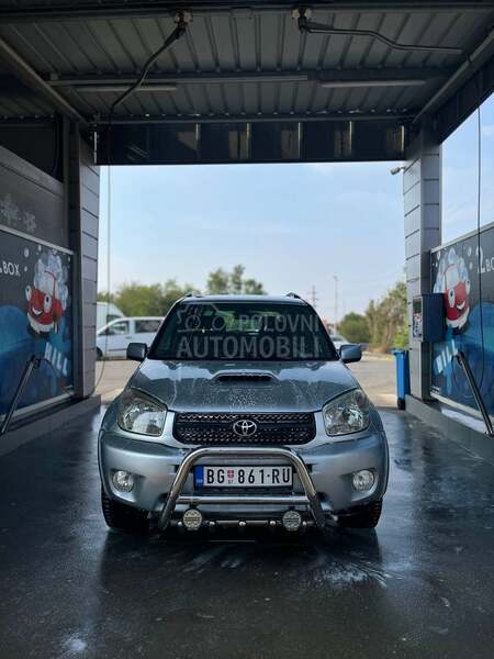 Toyota RAV 4 4x4 D-4D