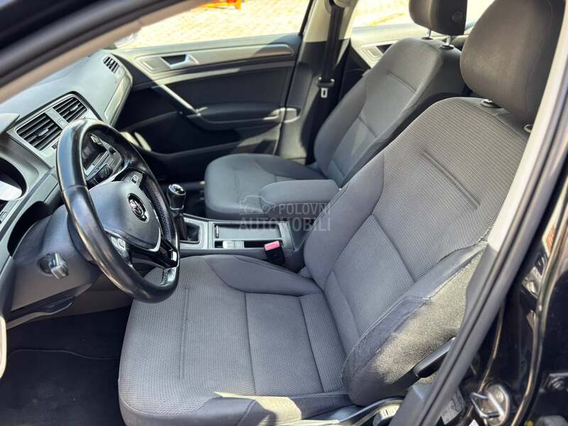 Volkswagen Golf 7 1.2 TSI