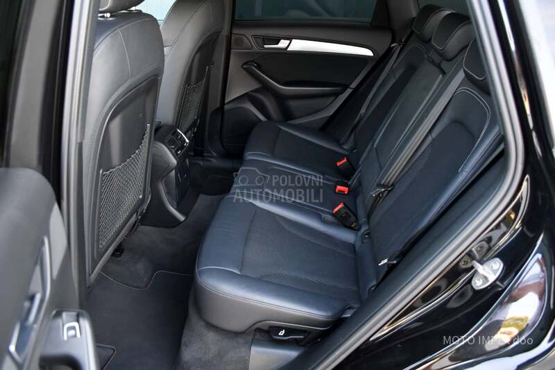 Audi Q5 2.0 TDI/3xS-line/CH