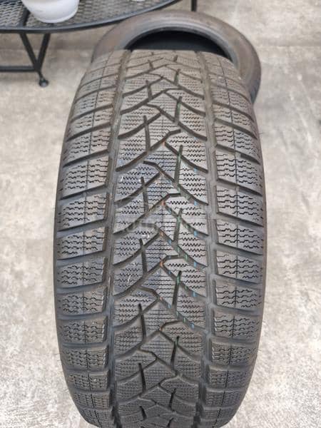 Dunlop 255/45 R20 Zimska