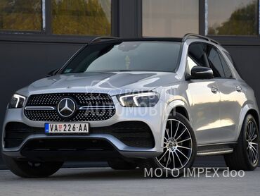 Mercedes Benz GLE 300 D / 4MATIC / AMG