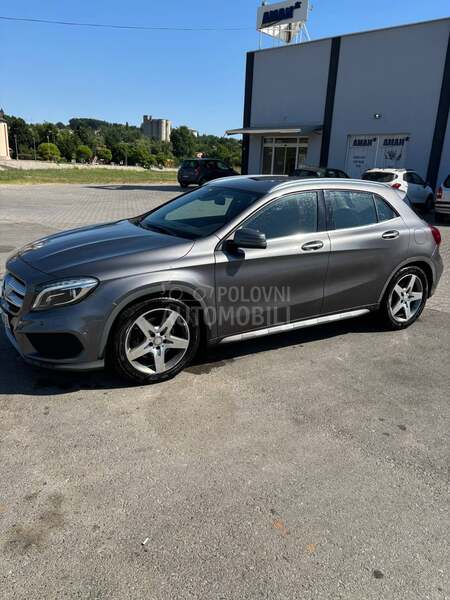 Mercedes Benz GLA 220 4matik AMG