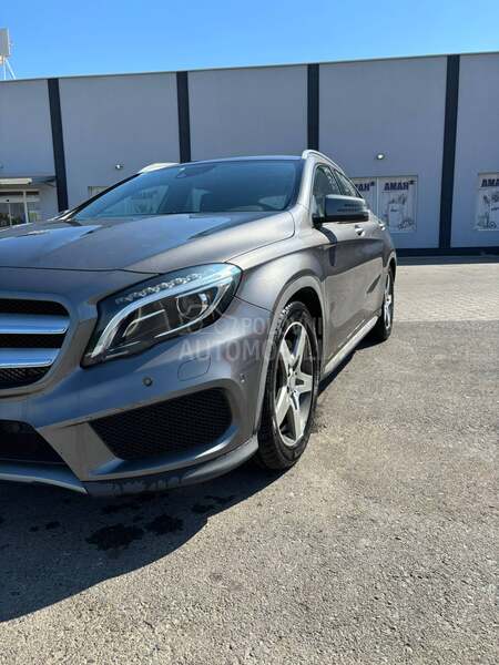 Mercedes Benz GLA 220 4matik AMG