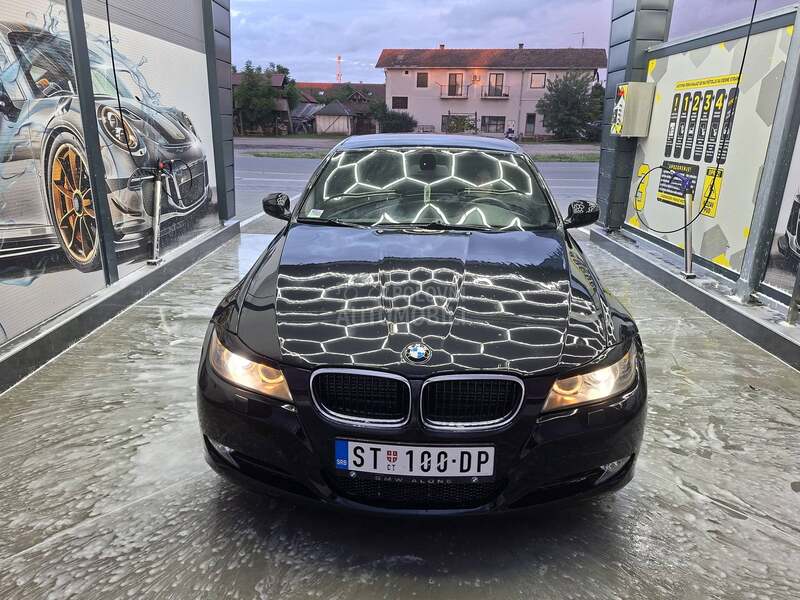 BMW 318 