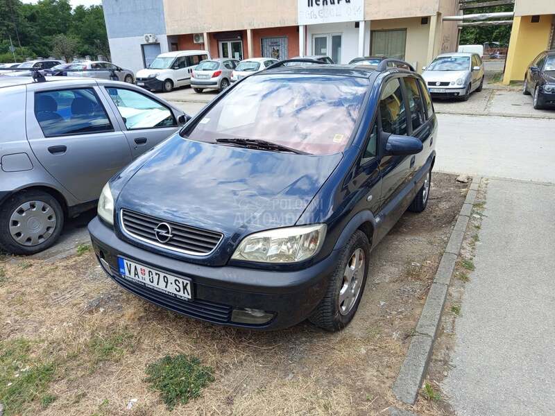 Opel Zafira 