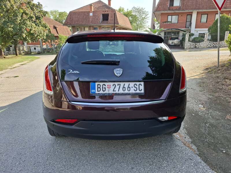 Lancia Delta 1.4 T Jet