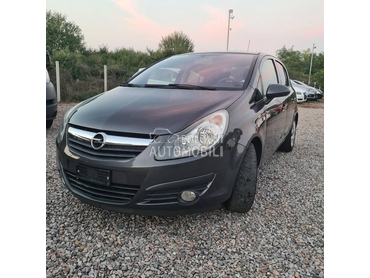 Opel Corsa D 1.4     CH