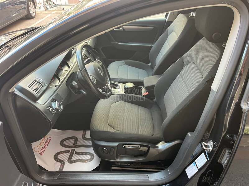 Volkswagen Passat B7 1.4//HIGHLINE//ŠWICA