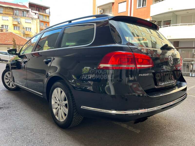 Volkswagen Passat B7 1.4//HIGHLINE//ŠWICA