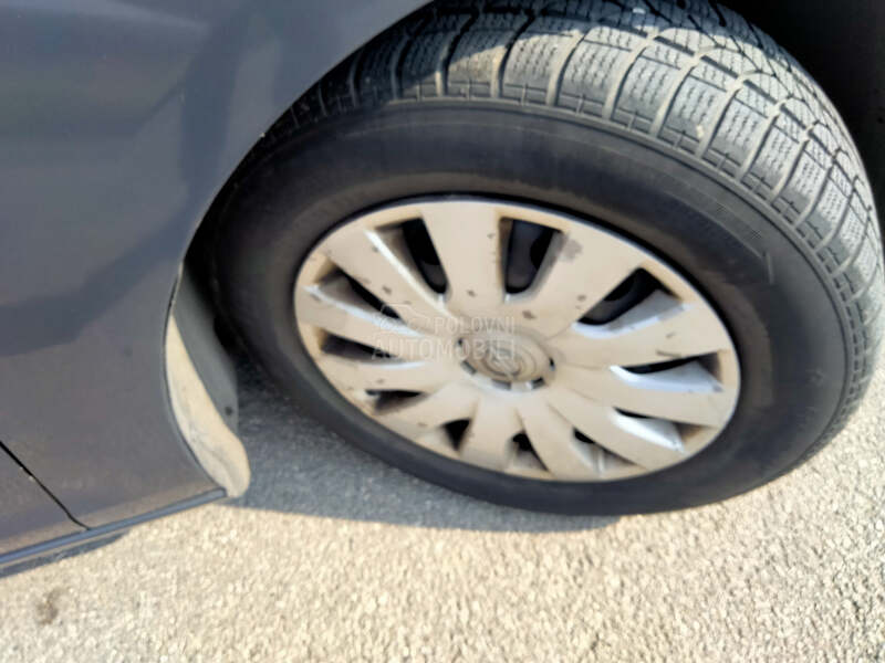 Opel Astra J sports tourer