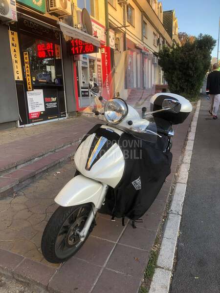 Piaggio Beverly Tourer 300 ie