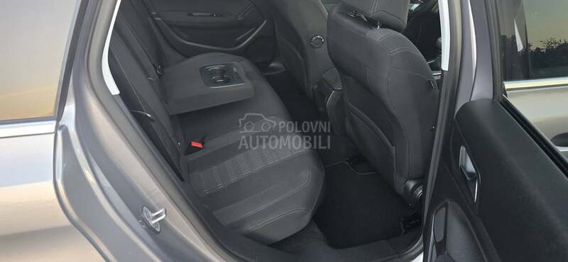Peugeot 308 PANO/K A M E R A
