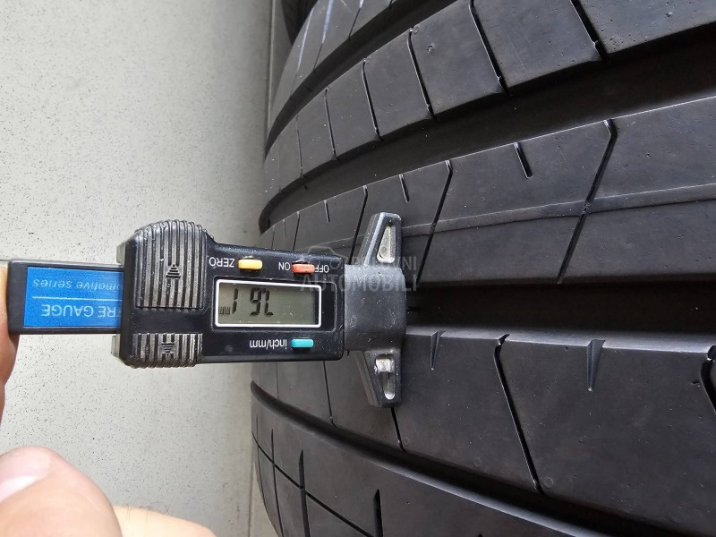 Pirelli 275/45 R21 Letnja