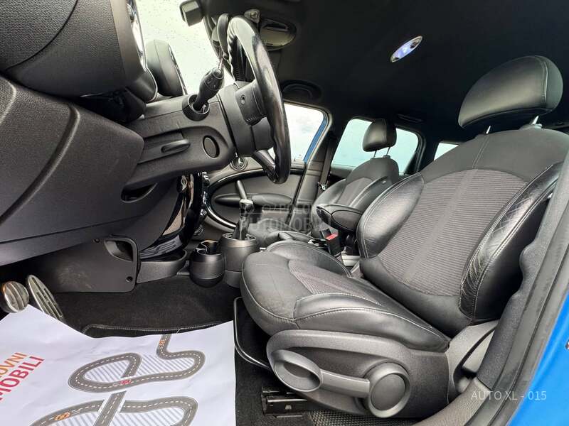 MINI Countryman 1.6 D / XEN / N.O.V