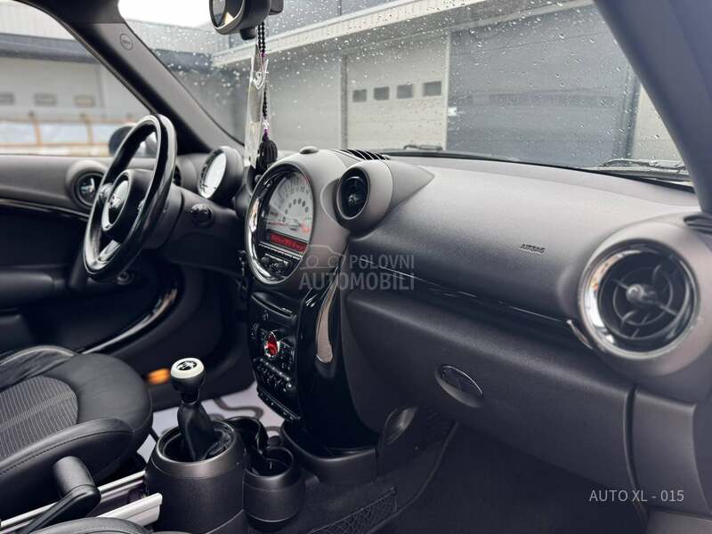 MINI Countryman 1.6 D / XEN / N.O.V