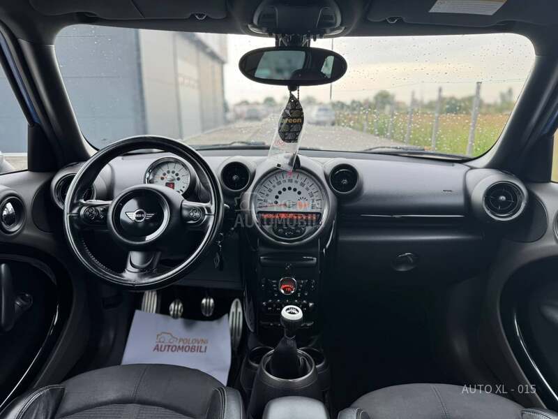 MINI Countryman 1.6 D / XEN / N.O.V