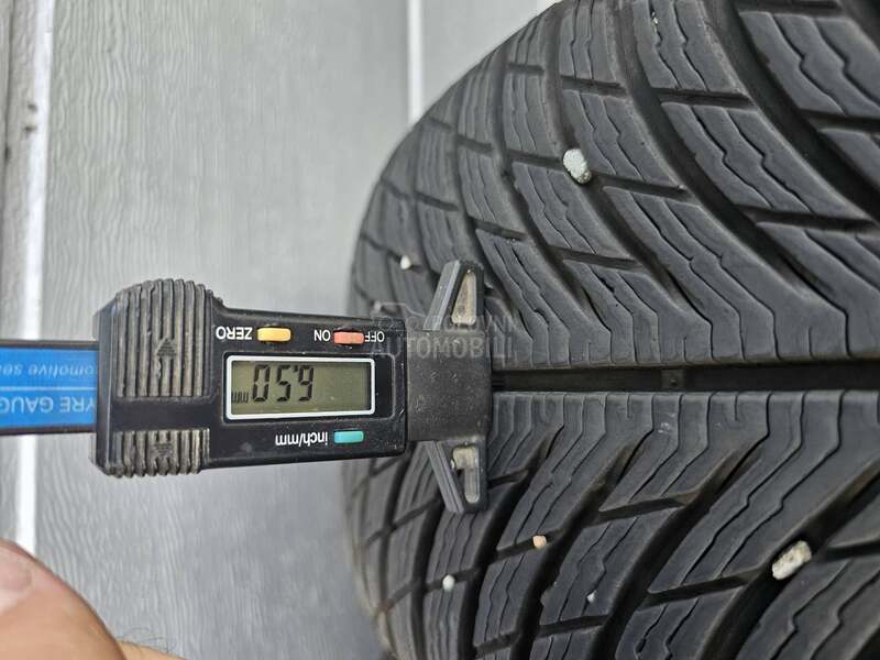 Michelin 225/65 R17 Zimska