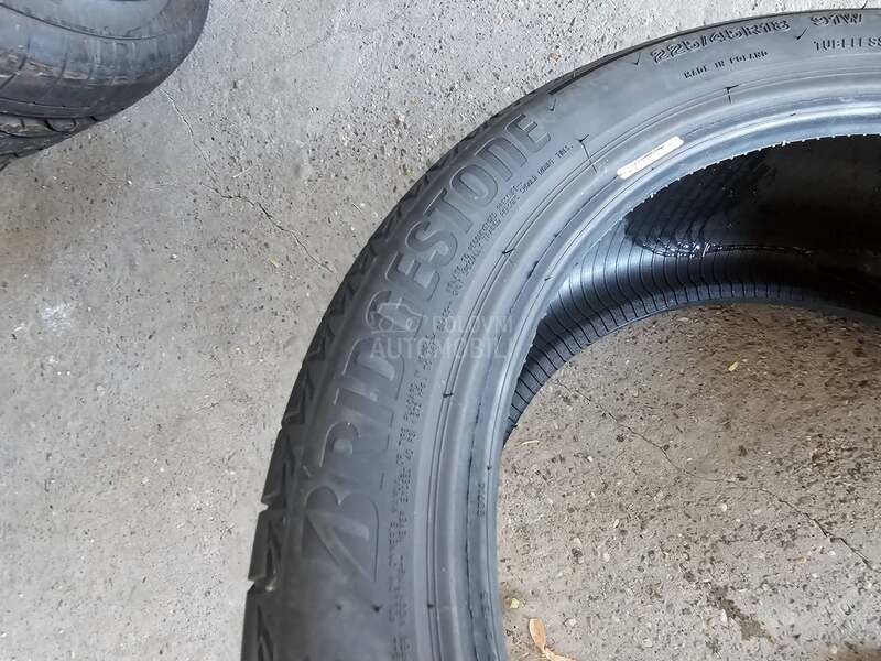 Bridgestone 225/45 R18 Letnja