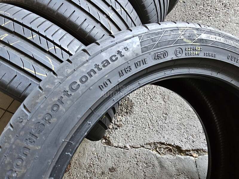 Continental 215/45 R17 Letnja