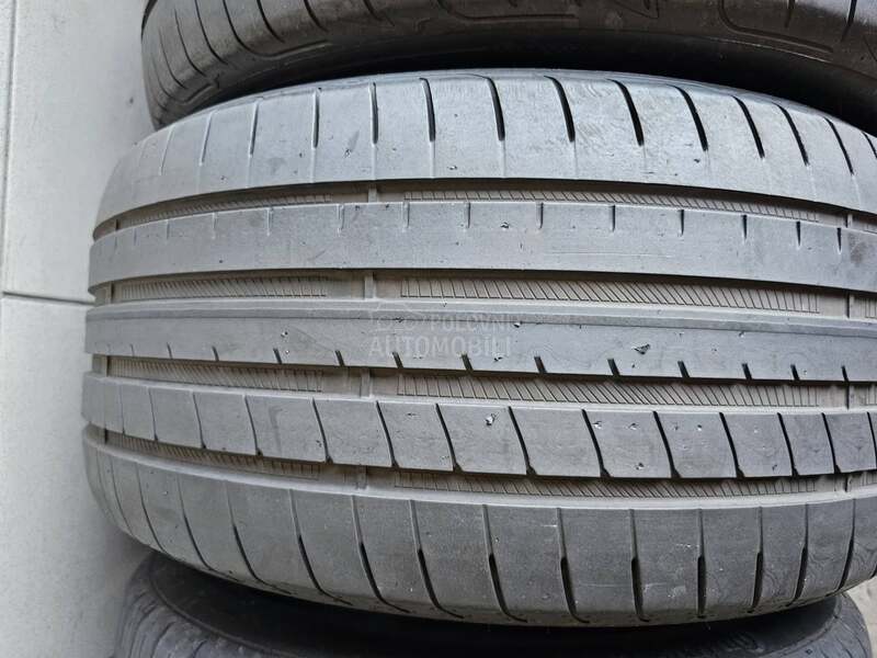 Goodyear 255/40 R18 Letnja