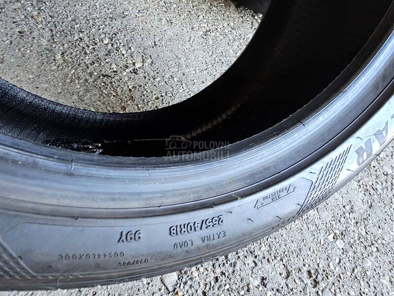 Goodyear 255/40 R18 Letnja
