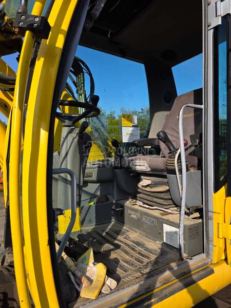 New Holland Mh city
