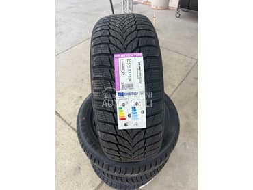 Nexen 225/55 R17 Zimska