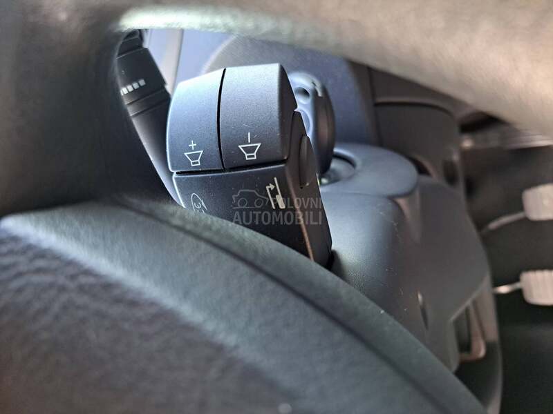 Renault Twingo 1.5 P-O-G-L-E-D-A-J