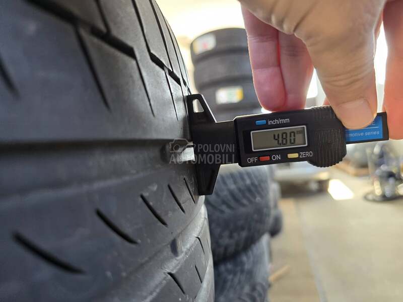 Continental 245/45 R19 Letnja