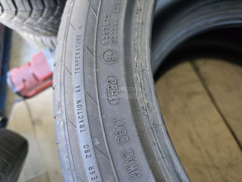 Continental 245/45 R19 Letnja