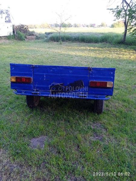 Auto ili motokultivator