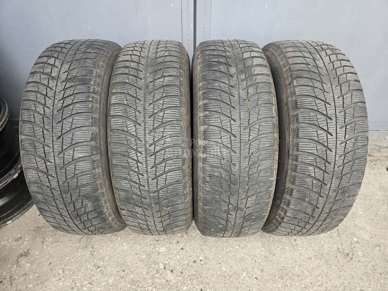 Bridgestone 195/65 R15 Zimska