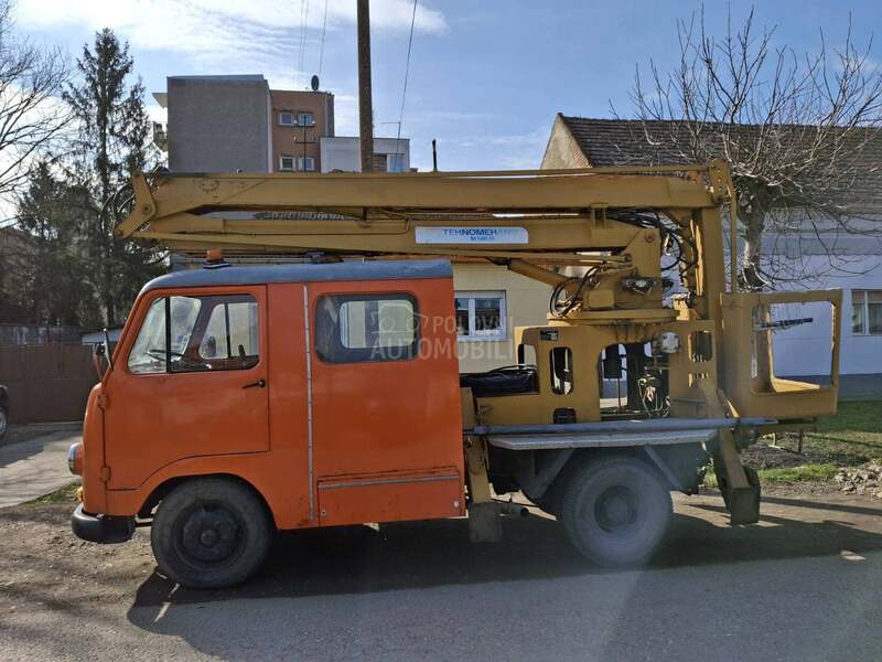 TAM 75