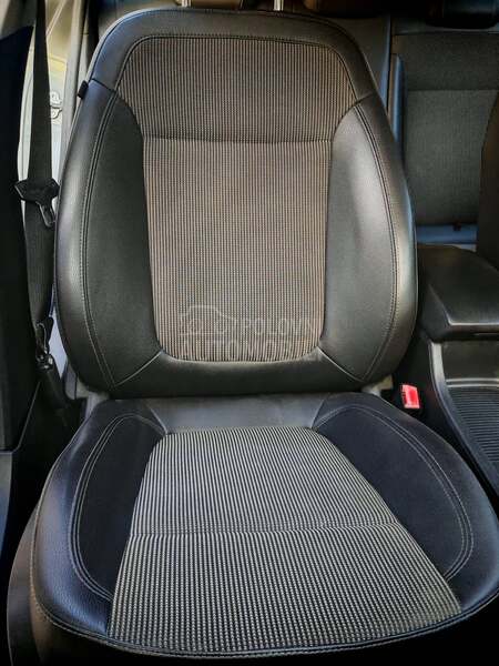 Opel Astra J 