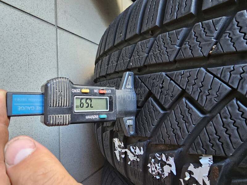 Continental 225/50 R17 Zimska