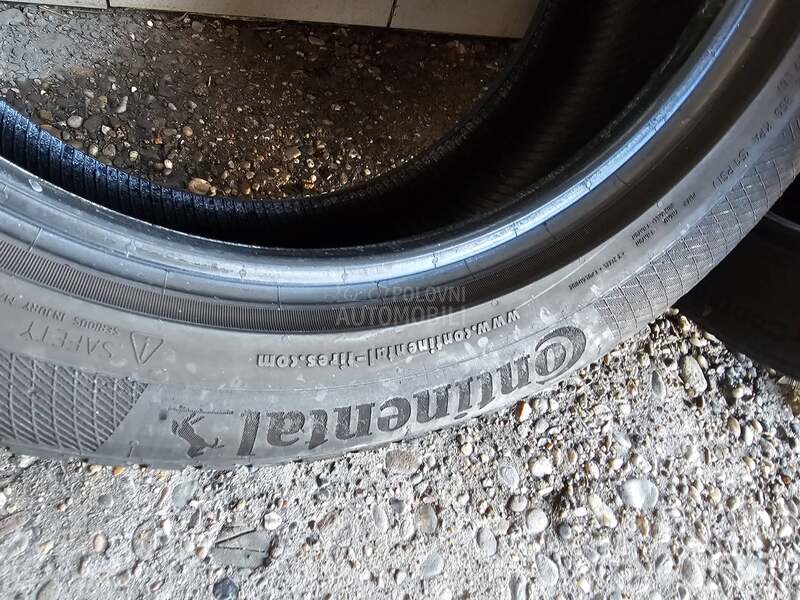 Continental 225/50 R17 Zimska