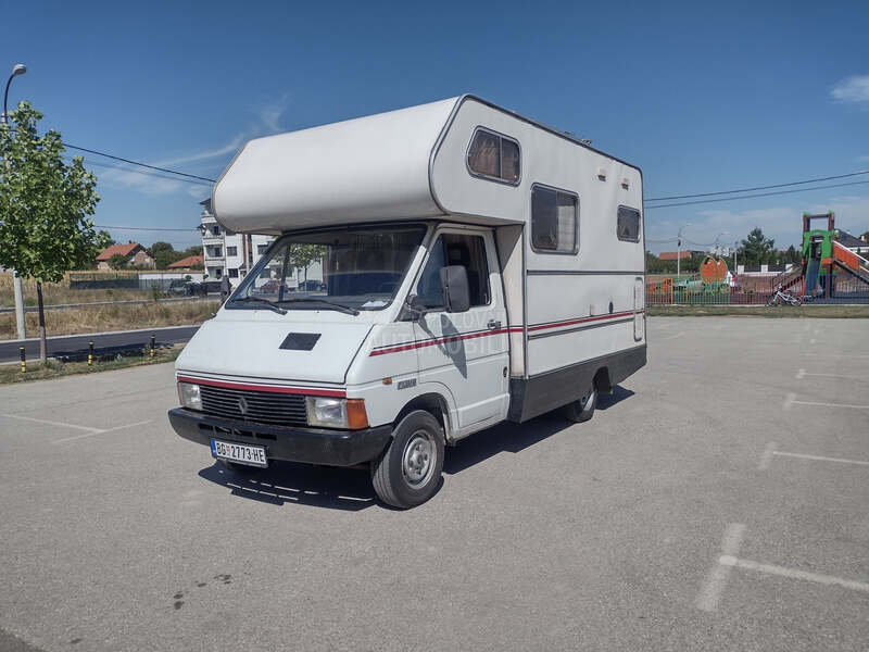 Renault P1200 D