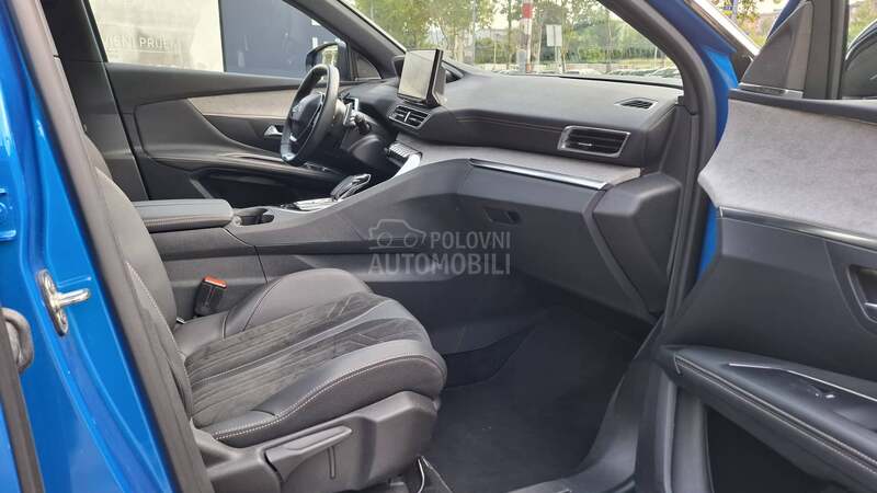 Peugeot 3008 GT HY 300 4x4