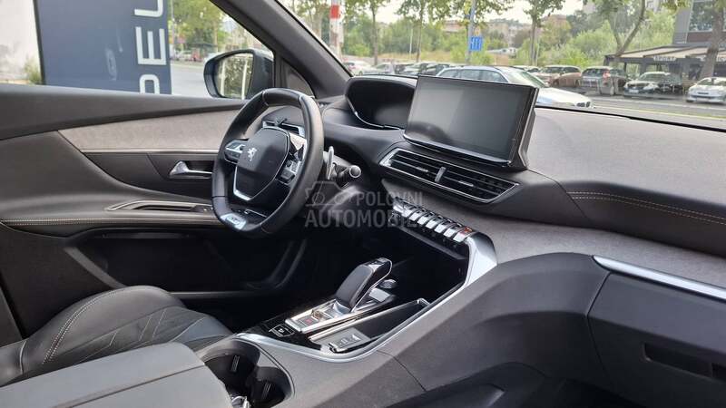 Peugeot 3008 GT HY 300 4x4